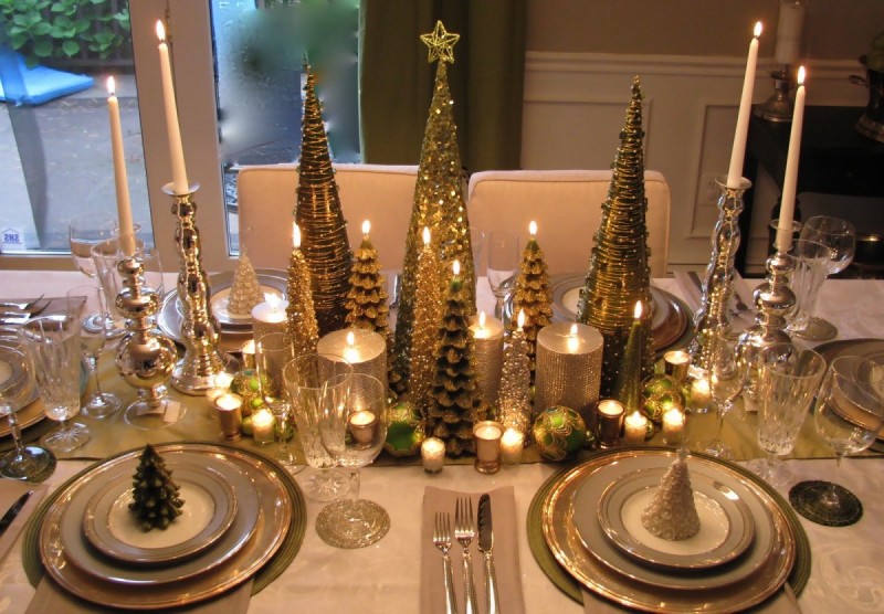 Πώς θα διακοσμήσω το χριστουγεννιάτικο τραπέζι; 10 τέλειες ιδέες