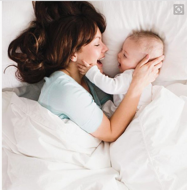 Η μαμά γυρίζει στη δουλειά! Και τώρα τι γίνεται με το μωρό;