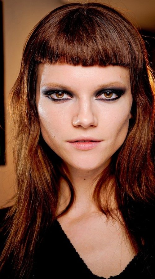 Μαλλιά με αφέλειες: 12 trendy κουρέματα και χτενίσματα με αφέλειες 