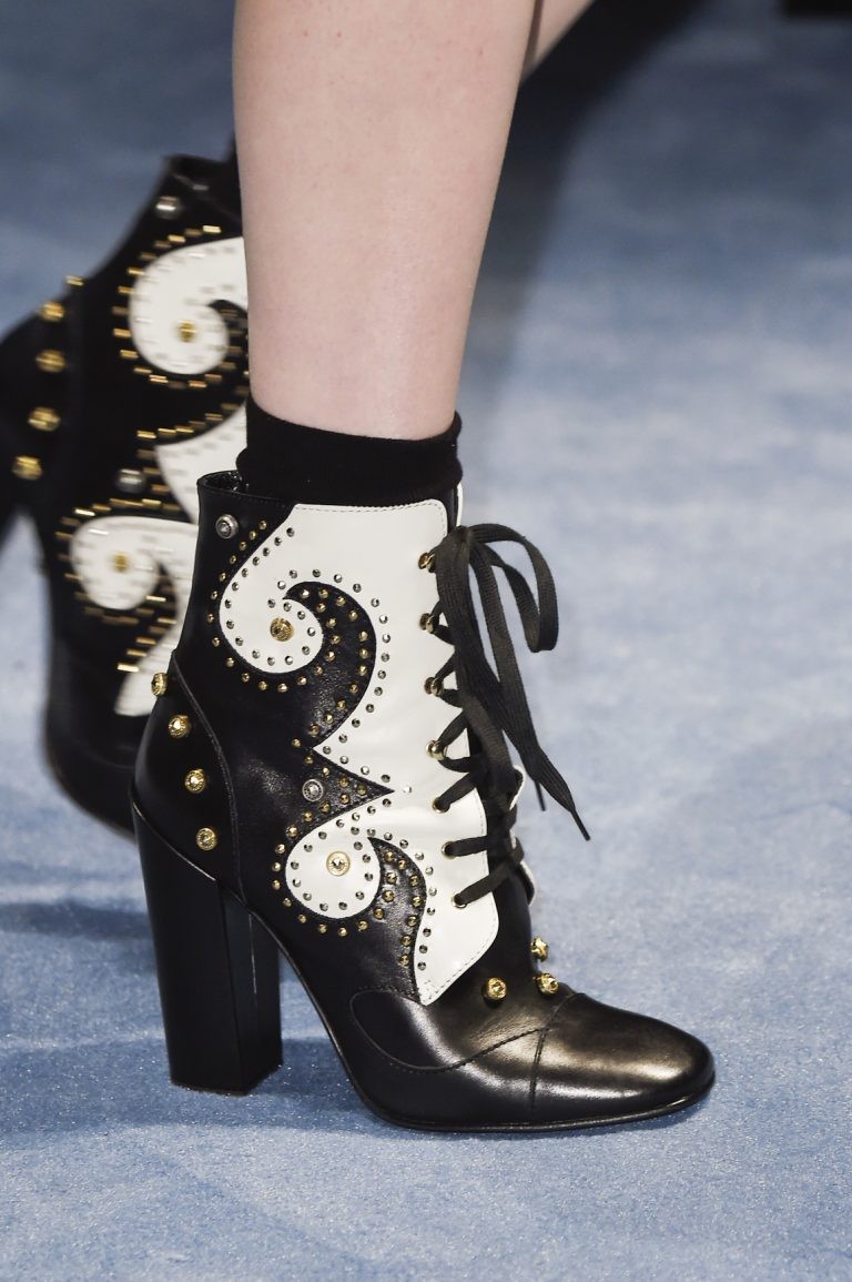 Τα μποτάκια και τα ankle boots που θα φορεθούν αυτόν τον χειμώνα! 