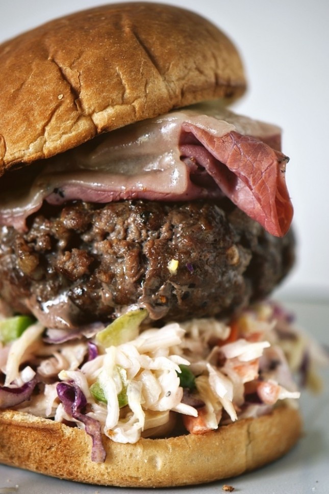 8 ιδέες  burger (μπέργκερ) για κάθε γούστο 