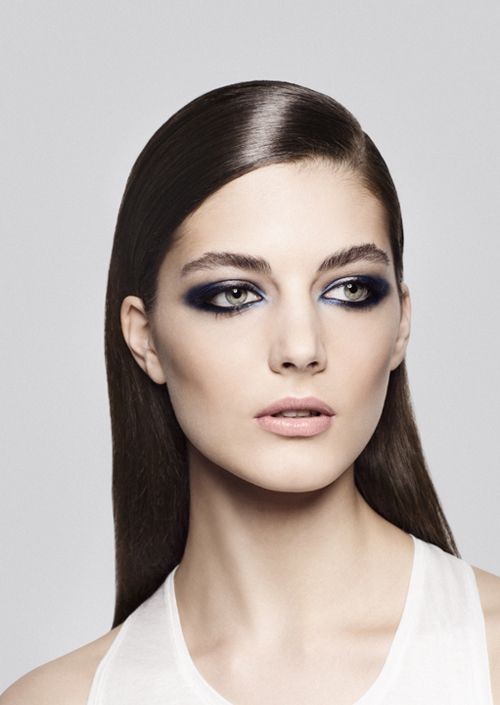 10 μακιγιάζ για καστανές Τι ταιριάζει με το χρώμα των ματιών σας;