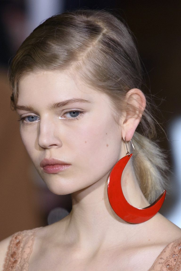 Αυτό είναι το νέο trend του χειμώνα και θα το φορέσουμε όλες! 