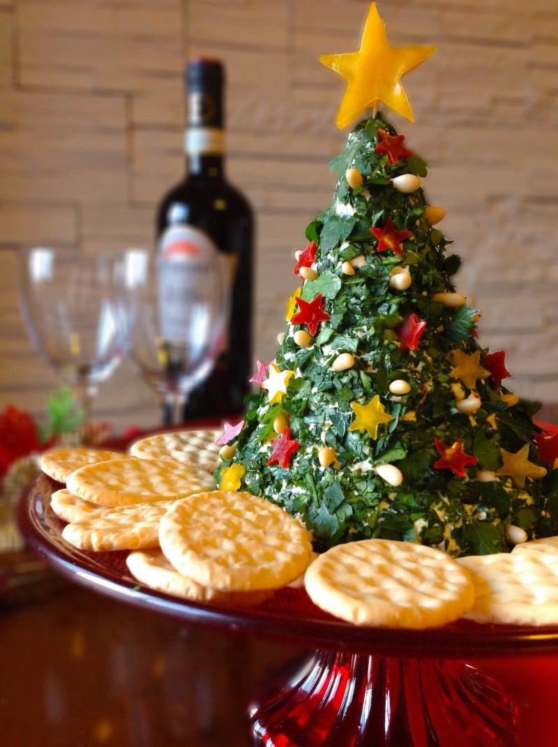Χριστουγεννιάτικο δέντρο με τυριά και μπέικον για... ορεκτικό! 