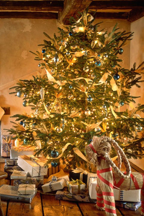20 χριστουγεννιάτικα δέντρα στολισμένα, για να πάρεις ιδέες