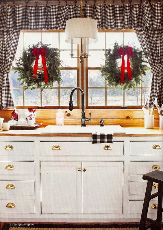 Διακοσμήστε και την κουζίνα σας χριστουγεννιάτικα! 