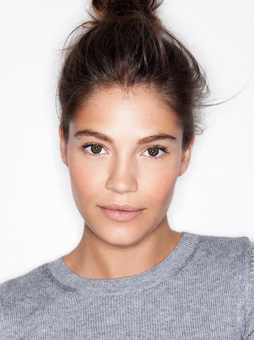 Τα μυστικά για ένα τέλειο φυσικό μακιγιάζ για κάθε μέρα (βήμα βήμα) 