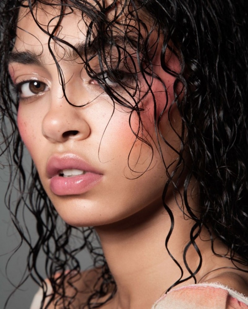 6 καλοκαιρινά μακιγιάζ για να κάνετε μόνη σας και να είστε υπέροχη