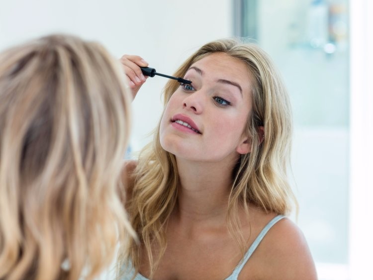 11 μυστικά και tips μακιγιάζ που πρέπει να ξέρεις οπωσδήποτε! 11 μυστικά και tips μακιγιάζ που πρέπει να ξέρεις οπωσδήποτε!