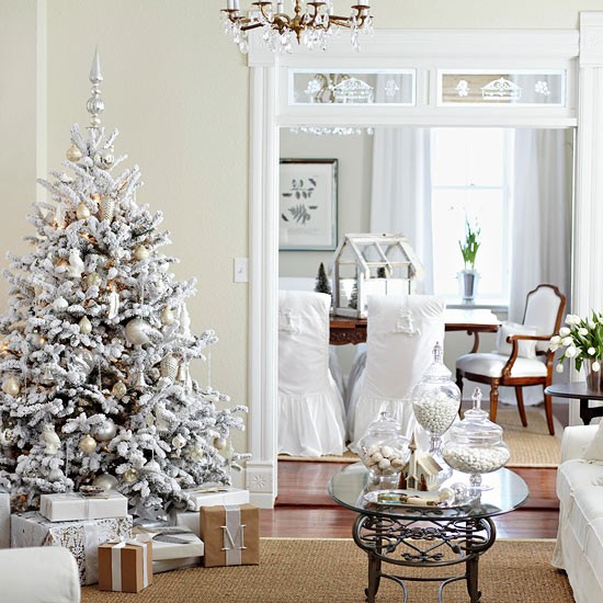 Οι πιο chic προτάσεις για το χριστουγεννιάτικο δέντρο σας φέτος 