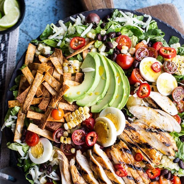 Όλα τα μυστικά για να κάνετε τέλειες σαλάτες Όλα τα μυστικά για να κάνετε τέλειες σαλάτες