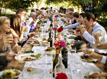 Πασχαλινό τραπέζι: Τι θα μαγειρέψουμε την Κυριακή του Πάσχα