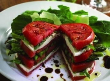Caprese burger