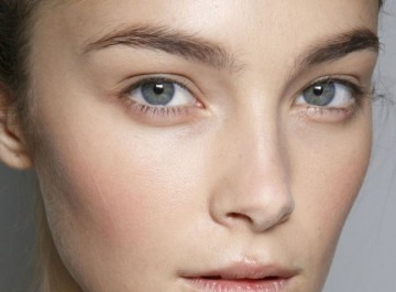 Πώς θα είστε όμορφη χωρίς καθόλου μακιγιάζ;