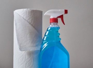 Καθαριότητα σπιτιού: Κάθε πότε να καθαρίζεις και τι