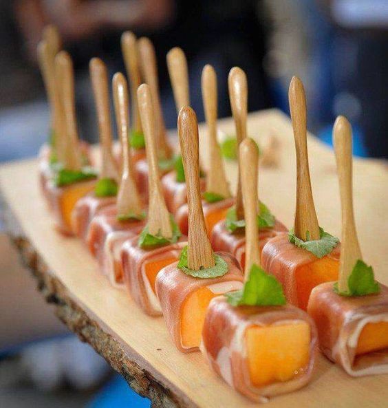 Μεζεδάκια για πάρτι: 10 ιδέες και συνταγές για finger food